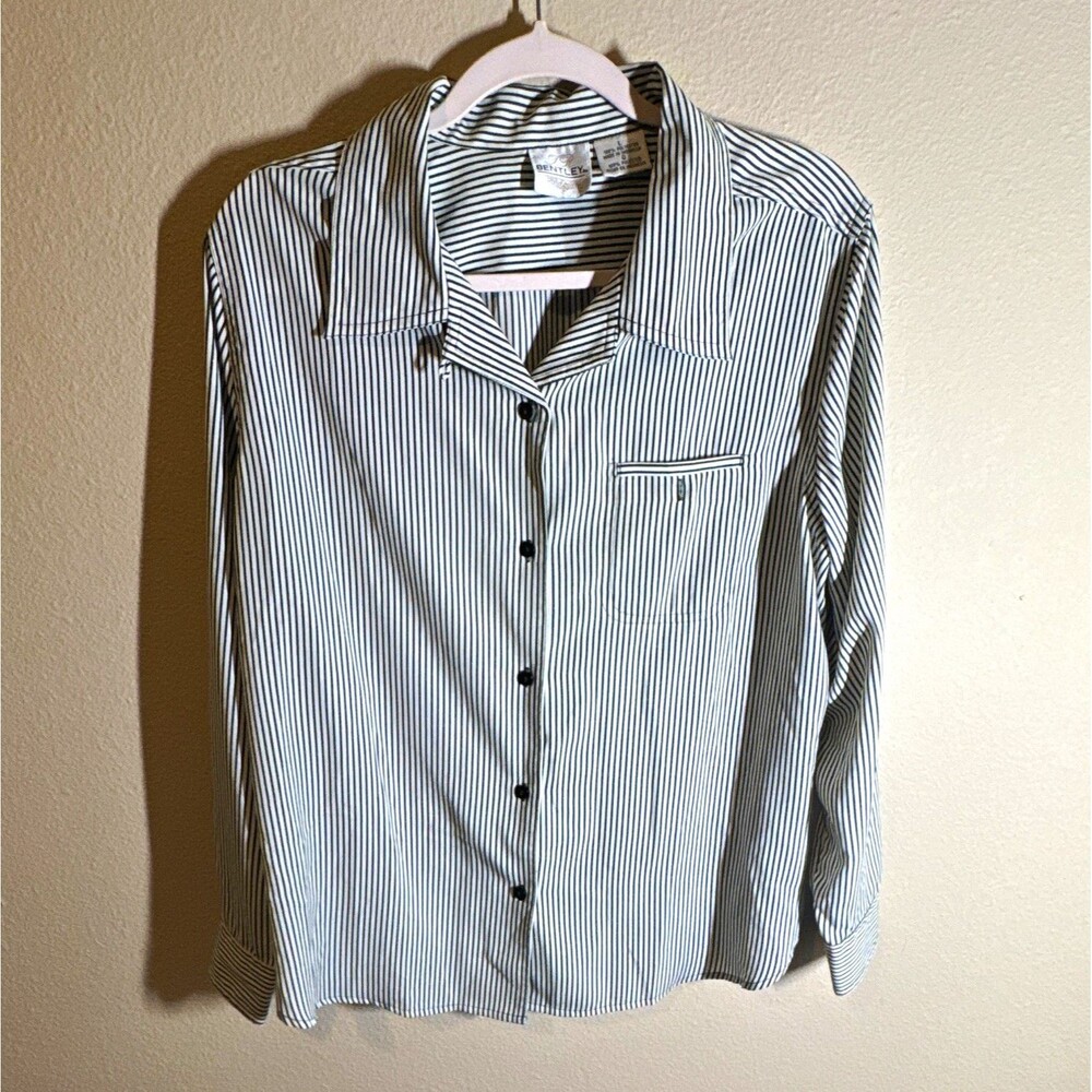 Bentley Women’s Striped Collared Button-Up Shirt Long Sleeve White/Black L